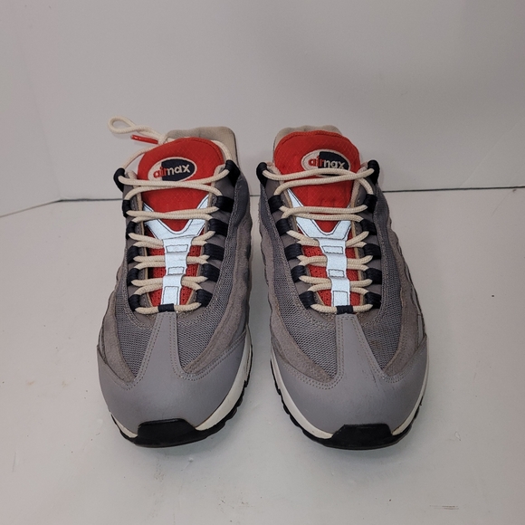 Nike Air Max 95 Grey USA Men's Sneakers Size 9.5 - Picture 6 of 8